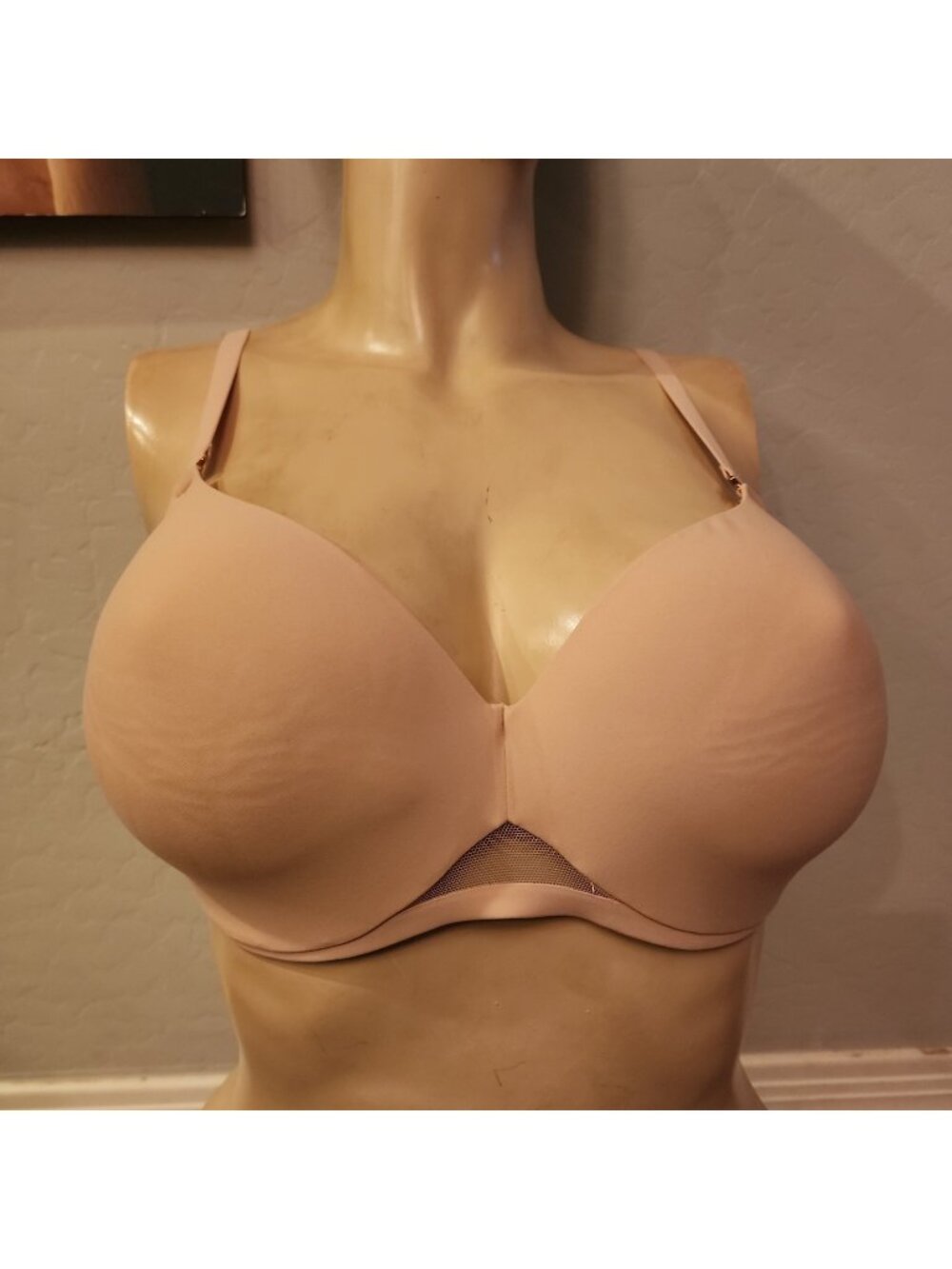NWT Soma Bra 34DD Nude Underwire Lined Bodify Perfect Coverage
